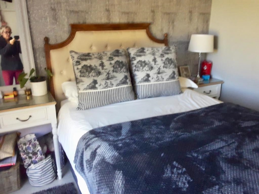 7 Bedroom Property for Sale in Bloemhof North West